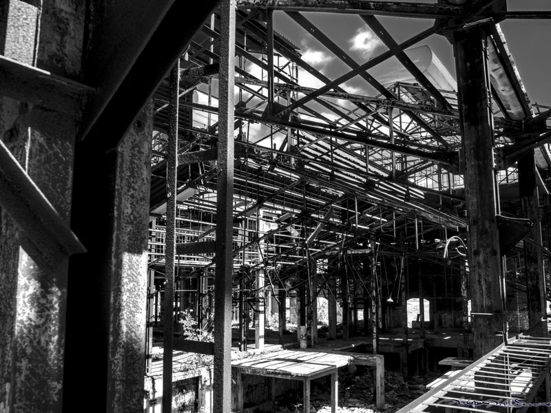 The old fertilizer factory in Drapetsona